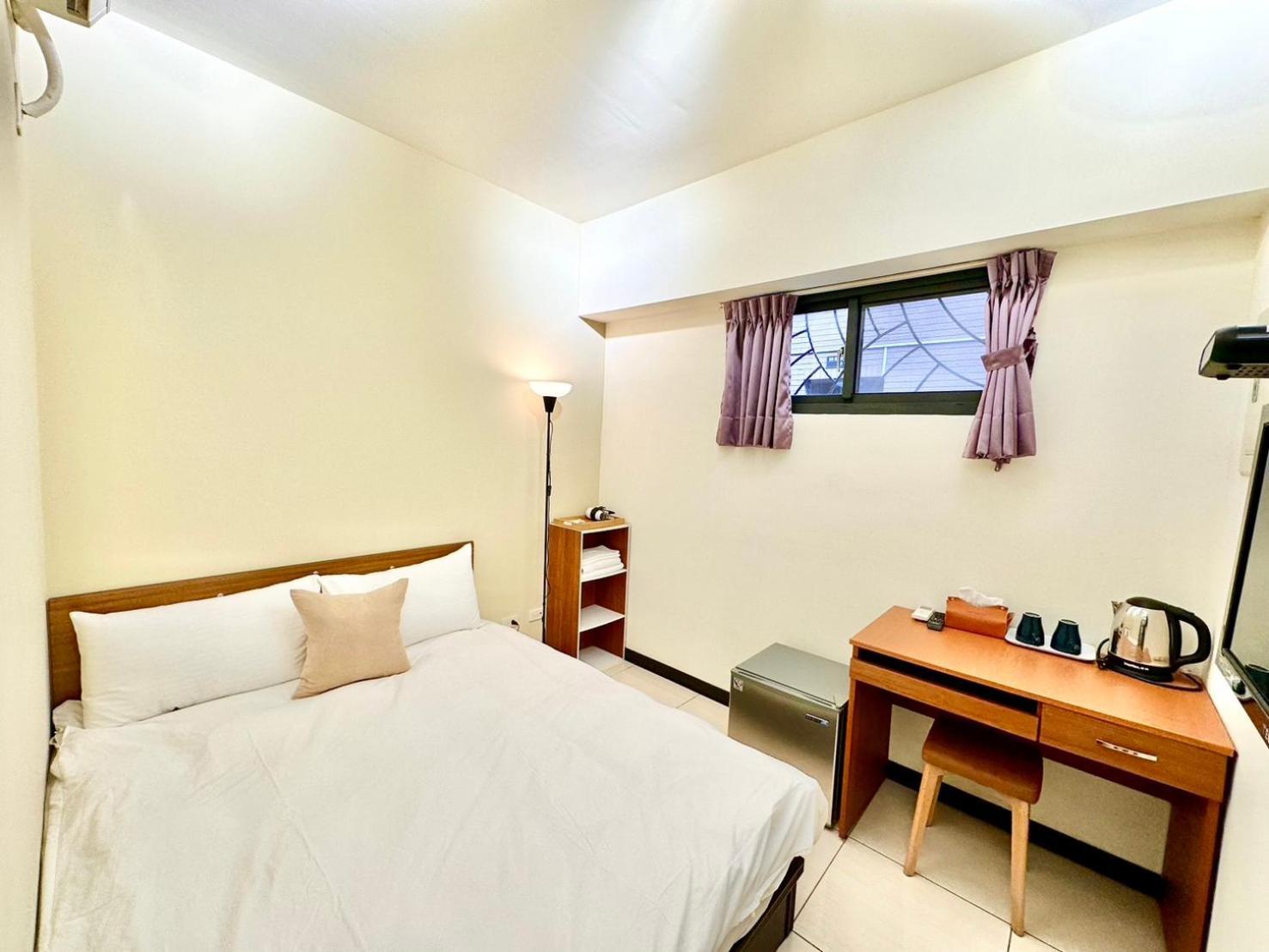 一中北極熊 Appartement Taichung Buitenkant foto