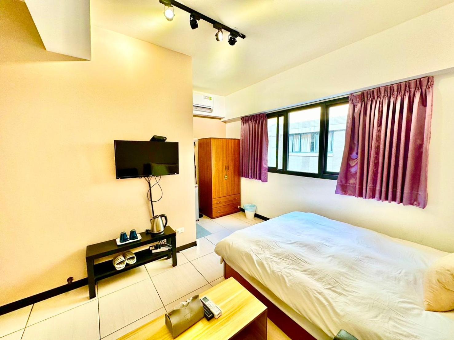 一中北極熊 Appartement Taichung Buitenkant foto